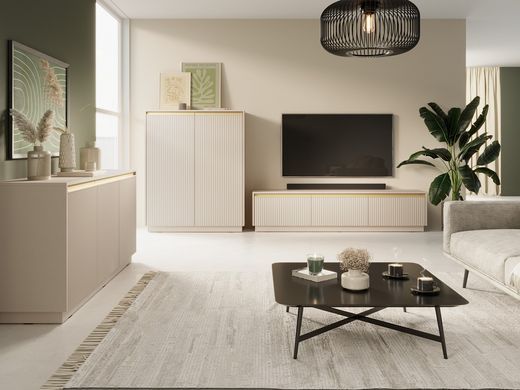 Комод Perfect Home Роял / Royal K154 3-дверний Бежевий жива фотографія